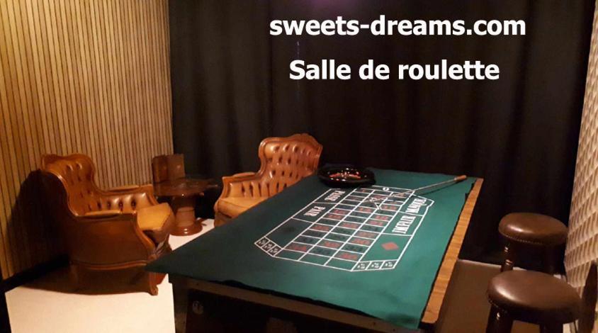 Sweets-Dreams-Amiens-Picardie-Insolite-Balneo-Week-End-Amoureux Contoire 외부 사진